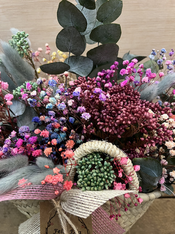 CANASTO CUERDA CON FLOR HIDROFILADA DIA DE LA MADRE