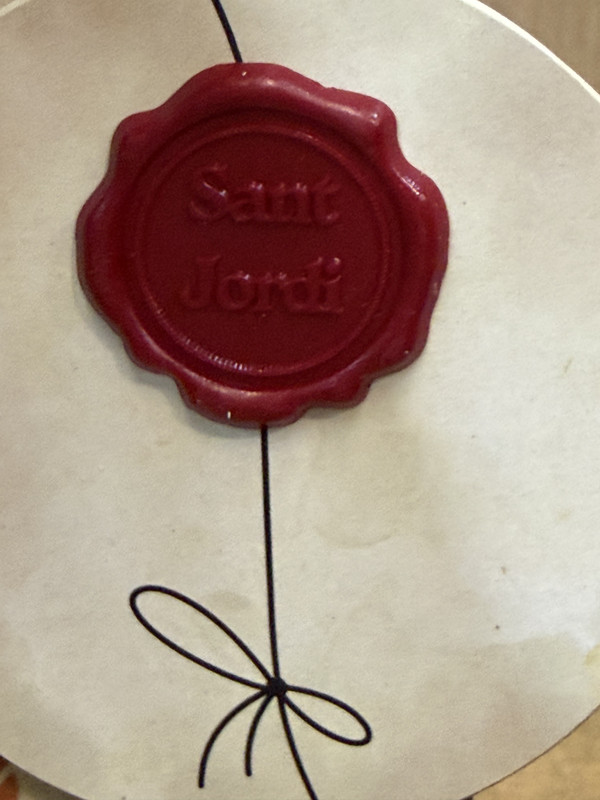 VIOLETERO CON MADERA DECORADA SANT JORDI