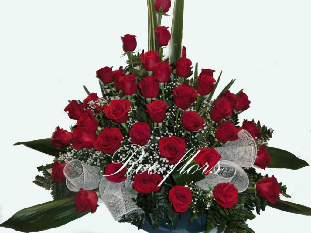 CENTRO DE ROSAS 40 ROSAS DIA DE LA MADRE DM58