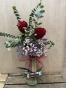 JARRÓN CRISTAL CON ROSAS Y MENSAJE MADERA T'ESTIMO