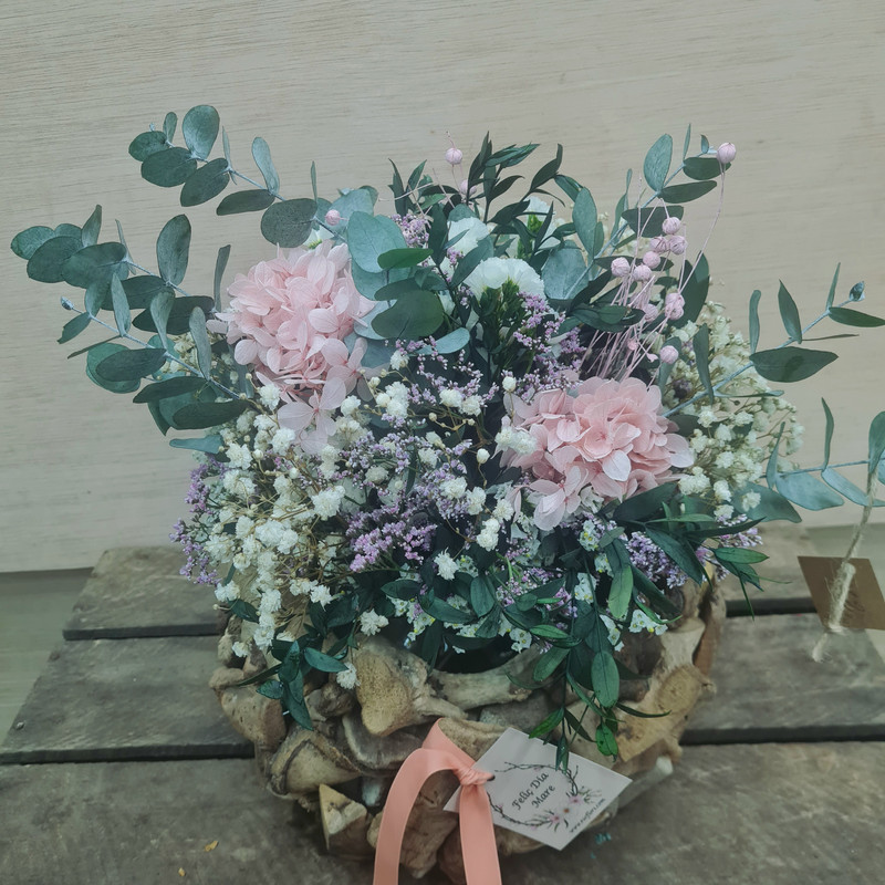 CENTRO CON FLOR PRESERVADA