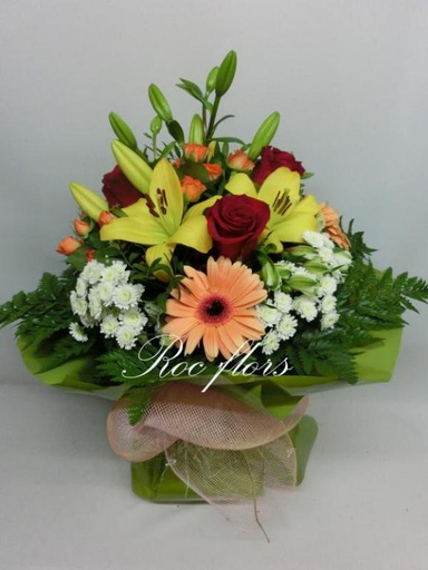 [DM26] RAMO FLOR VARIADA REDONDO DIA DE LA MADRE DM26